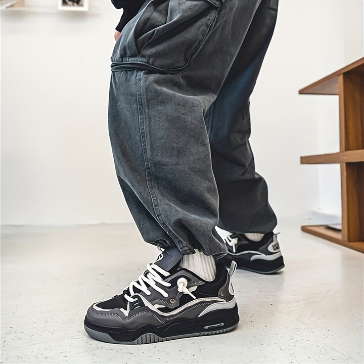 Men's Casual Sneakers | Lightweight Design for Everyday Wear