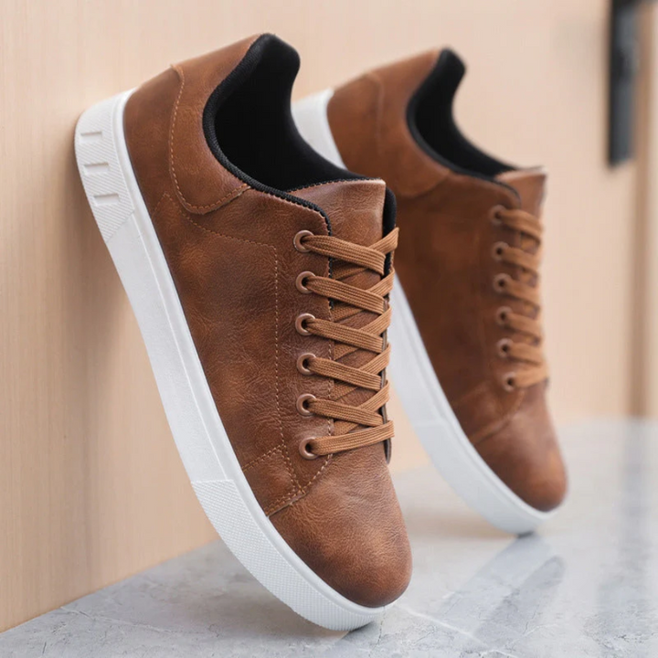 Men's Casual Lace-Up Sneakers with Contrasting Sole