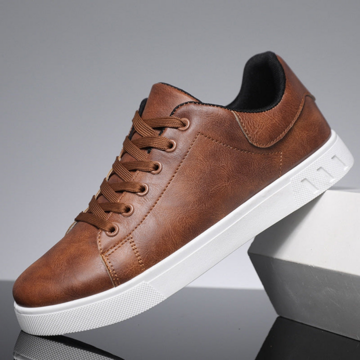 Men's Casual Lace-Up Sneakers with Contrasting Sole