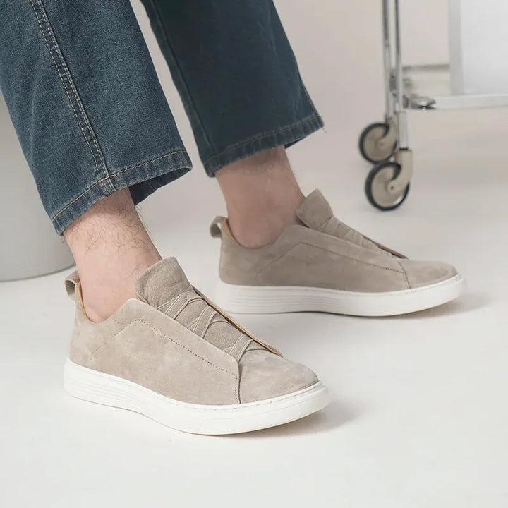 Hartley Suede Sneakers for Ultimate Comfort